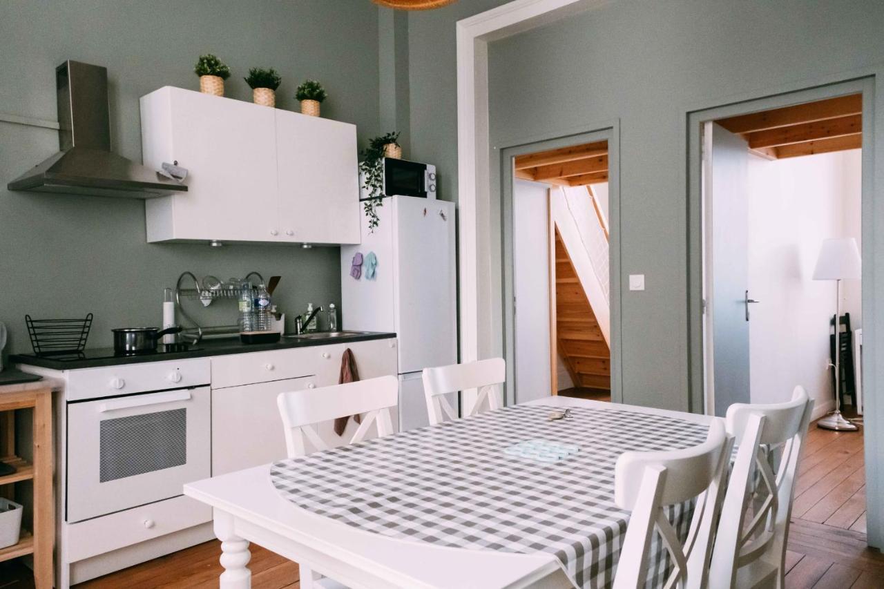 Charming Apartment With Terrace In Lille Zewnętrze zdjęcie