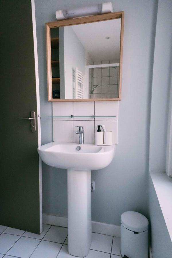 Charming Apartment With Terrace In Lille Zewnętrze zdjęcie